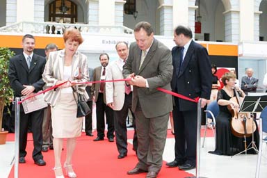  ����-����� �� ������ �������� ���������� 2004 