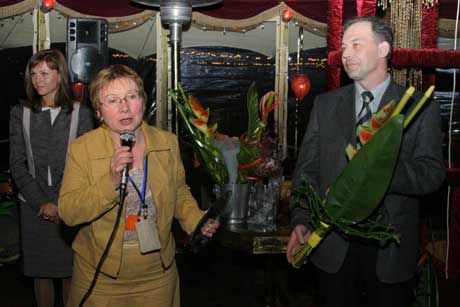   ����� Hotel Equipment 2004 