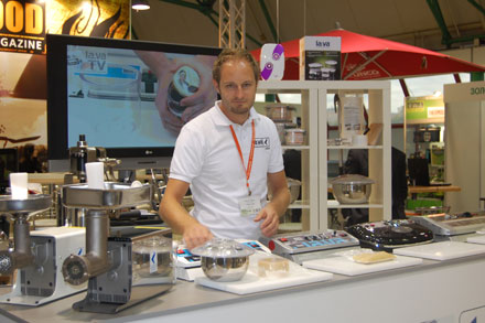   �����  �������� ������� ����Β2012 