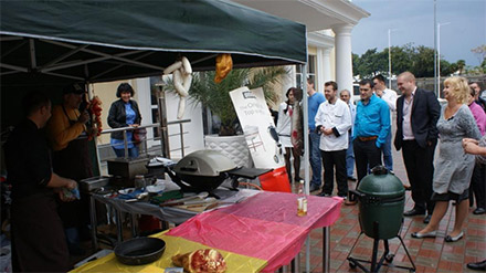  -   ExpoFood.  