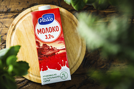  Valio станет первой в России компанией, которая предложит молоко в упаковке из растительного сырья 